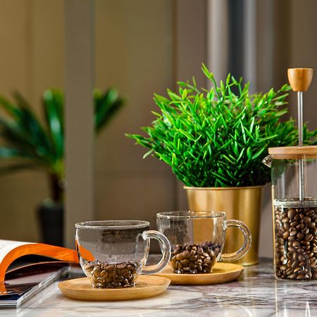Wanda Vista Istanbul Hotel Ngoại thất bức ảnh A coffee press