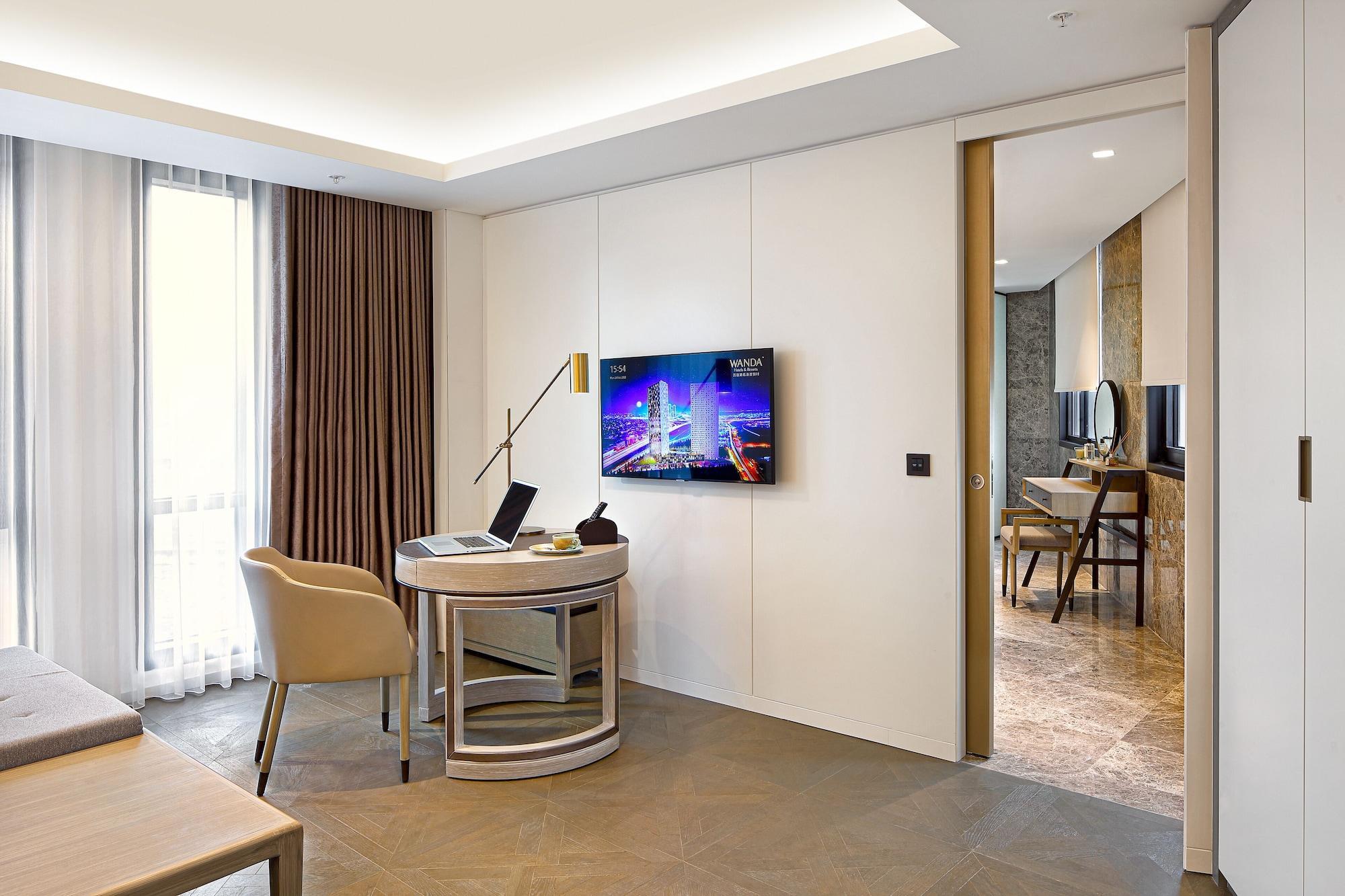 Wanda Vista Istanbul Hotel Ngoại thất bức ảnh A room at the hotel